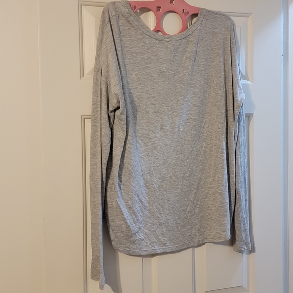 Sevenly Long Sleeve Slouch Gray Tee - Picture 2 of 4